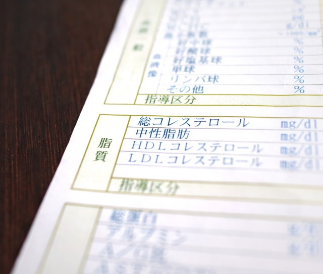 健診で「コレステロールが高い」と言われたら。放置のリスクと予防・治療のポイント